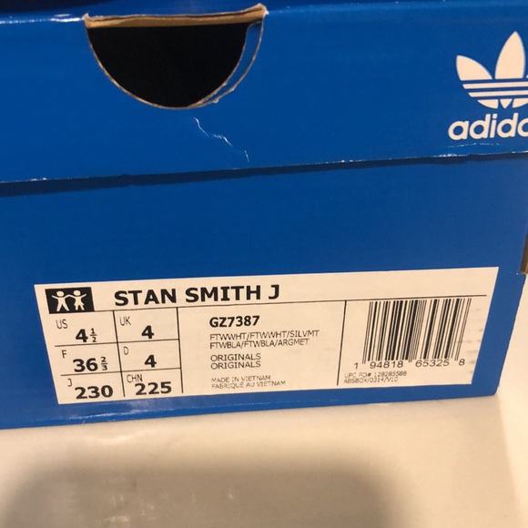 Brand new Stan Smith J - Picture 9 of 10